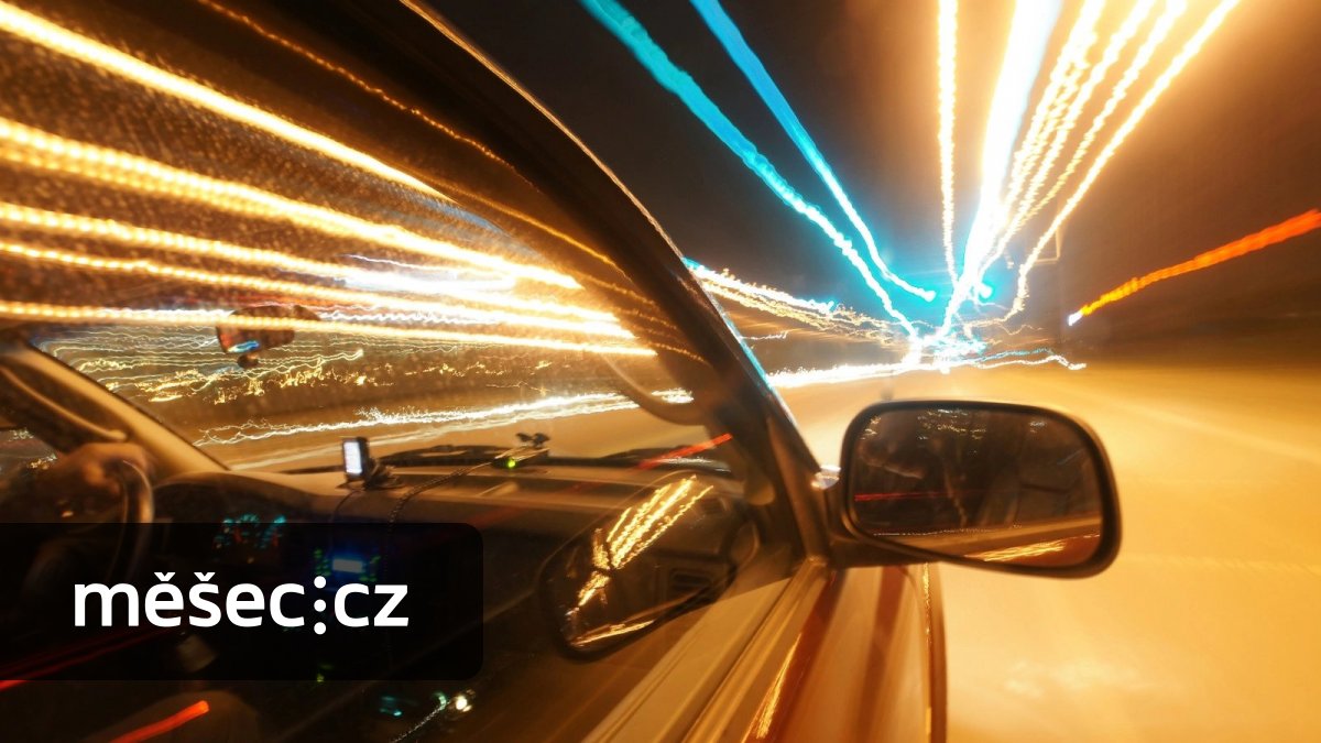 Povinné ručení od října začíná platit až okamžikem platby. Některé pojišťovny opozdilcům počkají se smlouvou