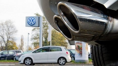 Náhledový obrázek - Dohoda s automobilkami nepomohla. Zákaz vjezdu do německých měst je na spadnutí