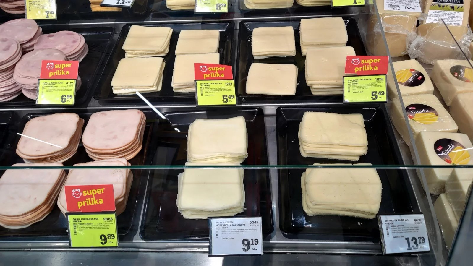 Ceny potravin v Chorvatsku. Konzum, město Krk na ostrově Krk. (9. 6. 2024)