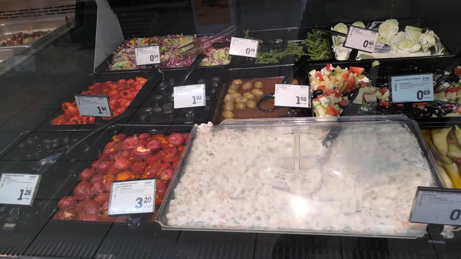 Ceny potravin v Chorvatsku. Konzum, město Krk na ostrově Krk. (9. 6. 2024)