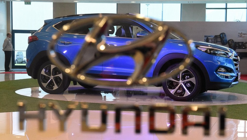 2011-12-hyundai-zac48dal-v-noc5a1ovicc3adch-vyrc3a1bc49bt-novc3b