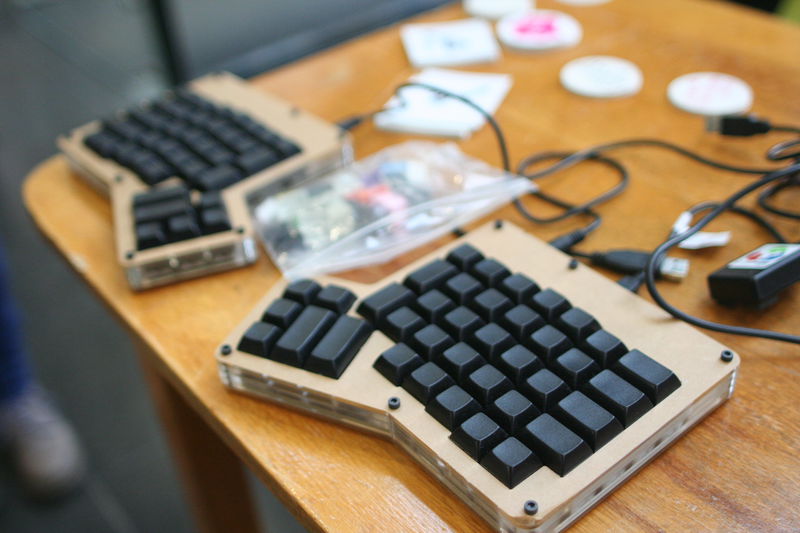 Mobilní systémy (LinuxAlt)