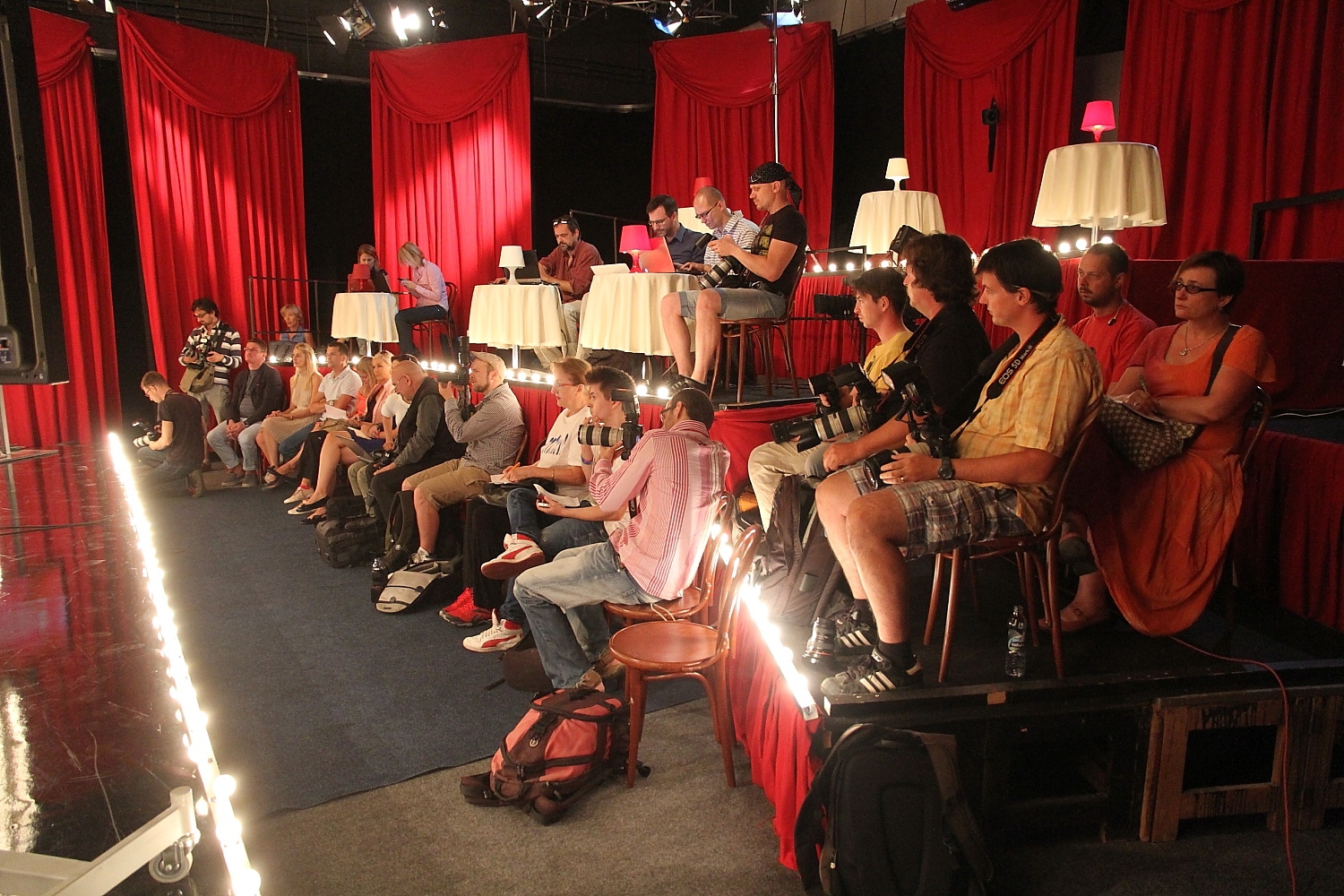 První tisková konference TV Barrandova s Jaromírem Soukupem