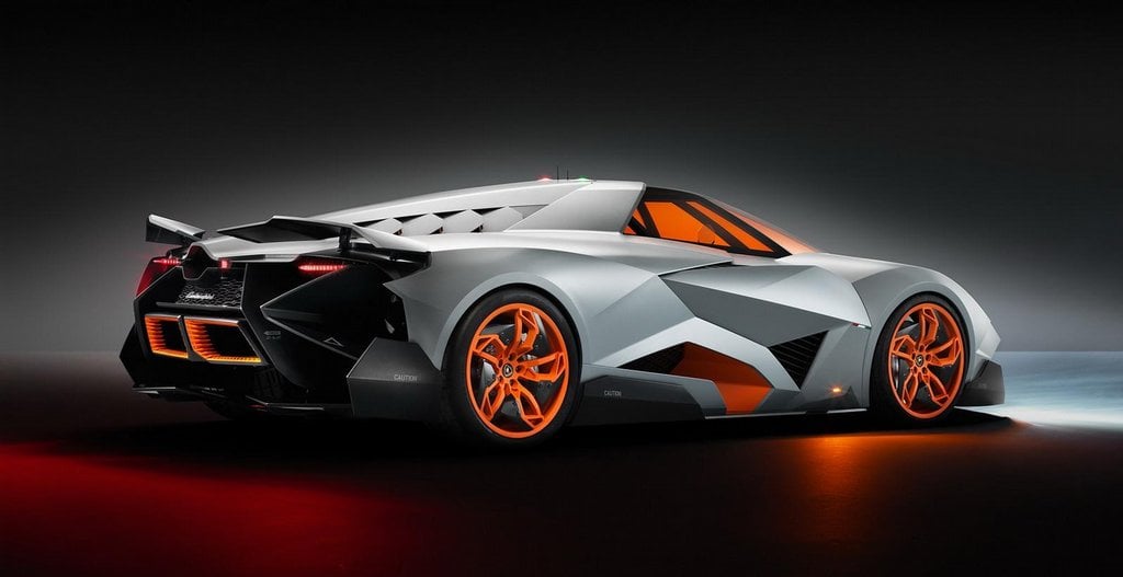 2017-11-lamborghini-egoista-1.jpg