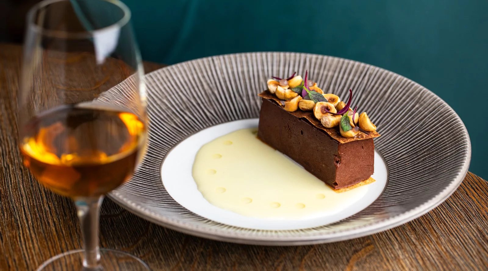 Lískooříškové semifreddo, Amano