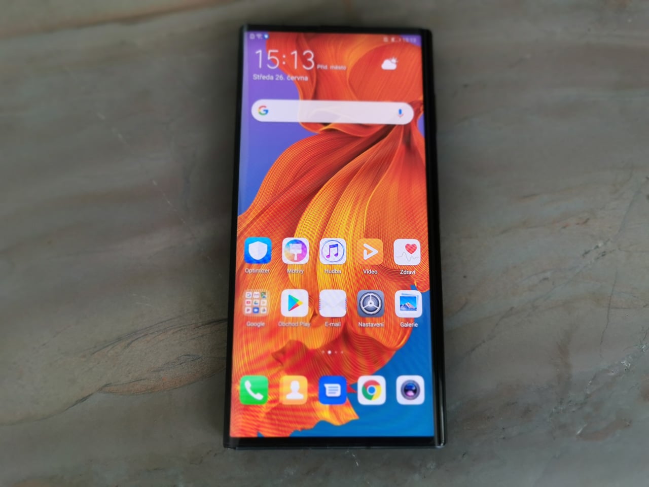 Ohebný chytrý telefon Huawei Mate X 5G