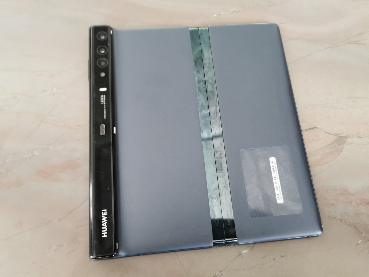 Ohebný chytrý telefon Huawei Mate X 5G