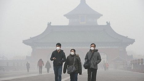 Náhledový obrázek - Smog zkracuje Číňanům život o 25 měsíců