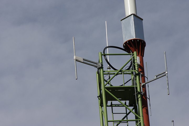 Benešov - Kozmice: nový anténní systém