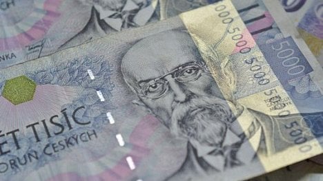 Náhledový obrázek - Vrávorající koruna. Exportéři se zajišťují proti prudkým výkyvům české měny