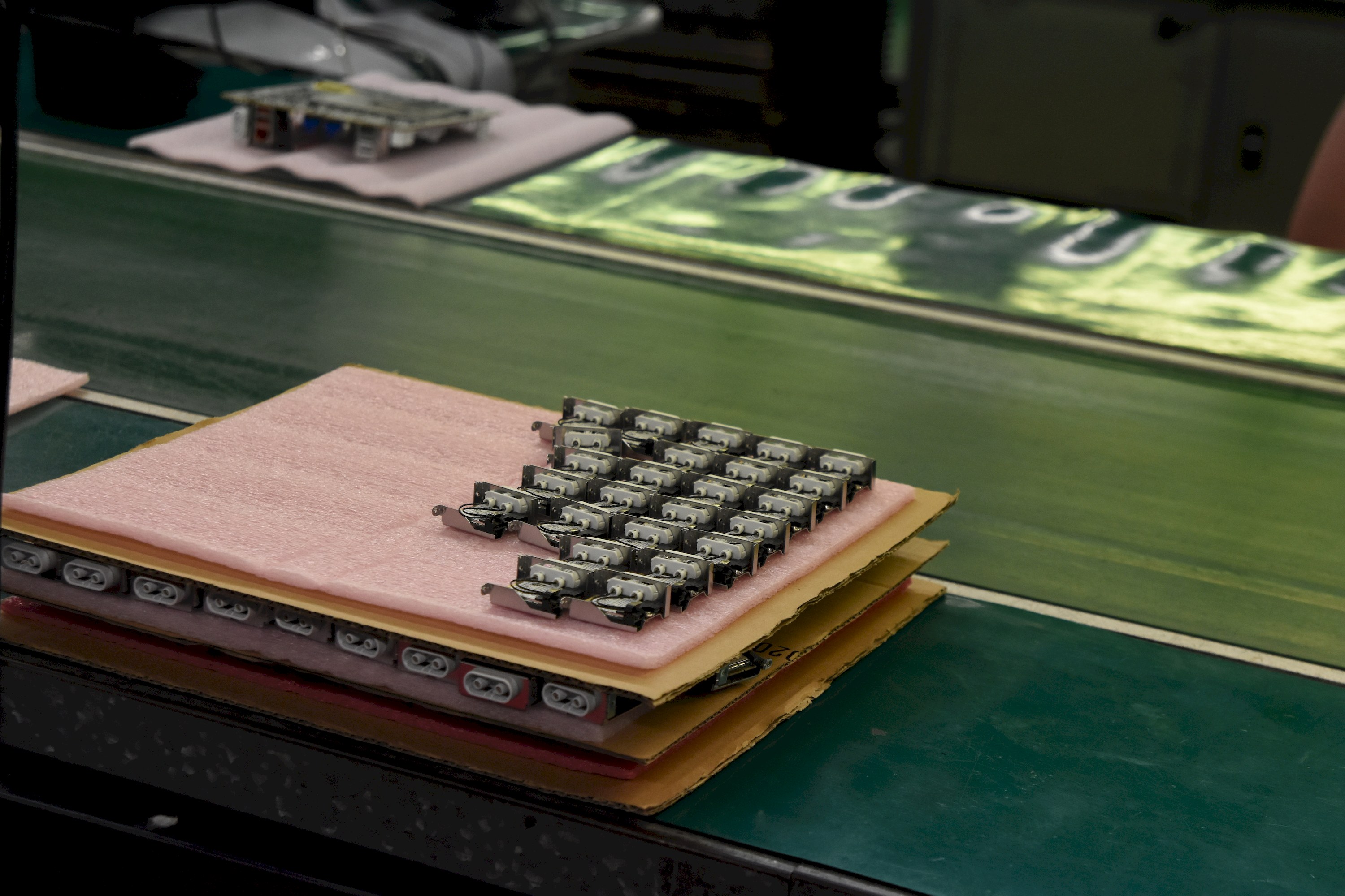 Exkurze v továrně Gigabyte na základní desky a grafické karty