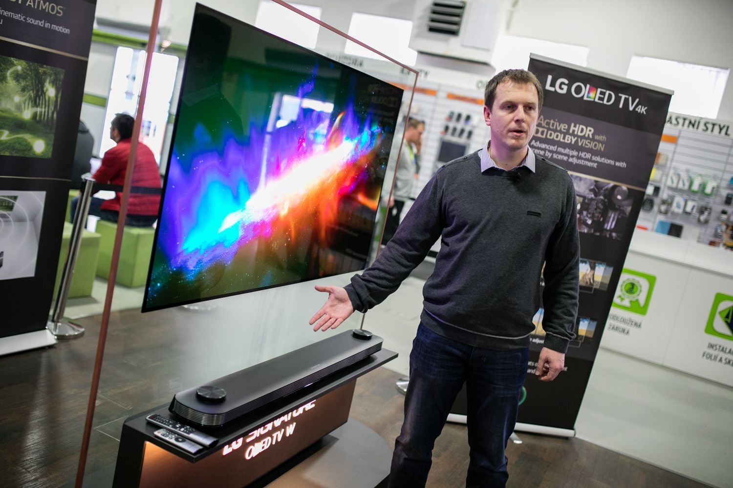 LG OLED65W7V u Alza.cz, březen, 2017