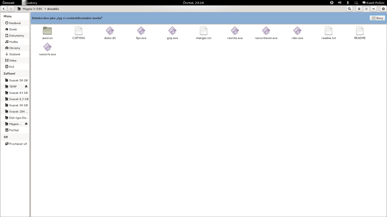 Mageia 3 - uživatelské prostředí GNOME