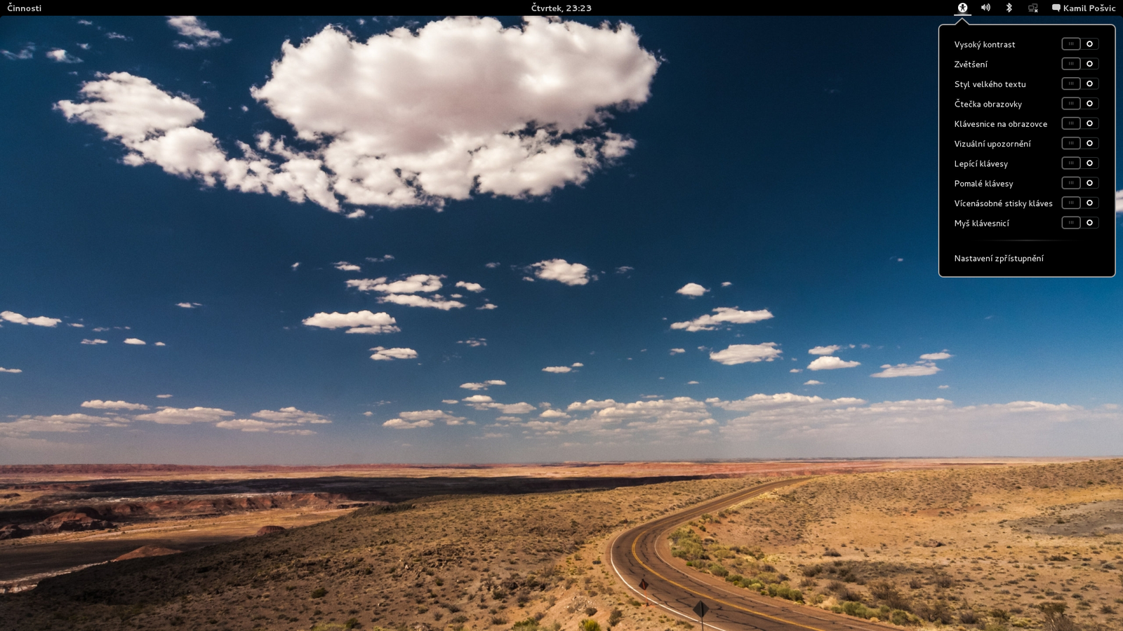 Mageia 3 - uživatelské prostředí GNOME