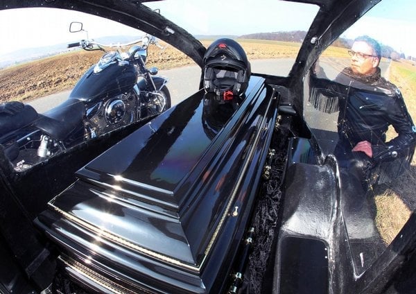 2018-11-poslednc3ad-cesta-opravdovc3bdch-motorkc3a1c599c5af-1.jp