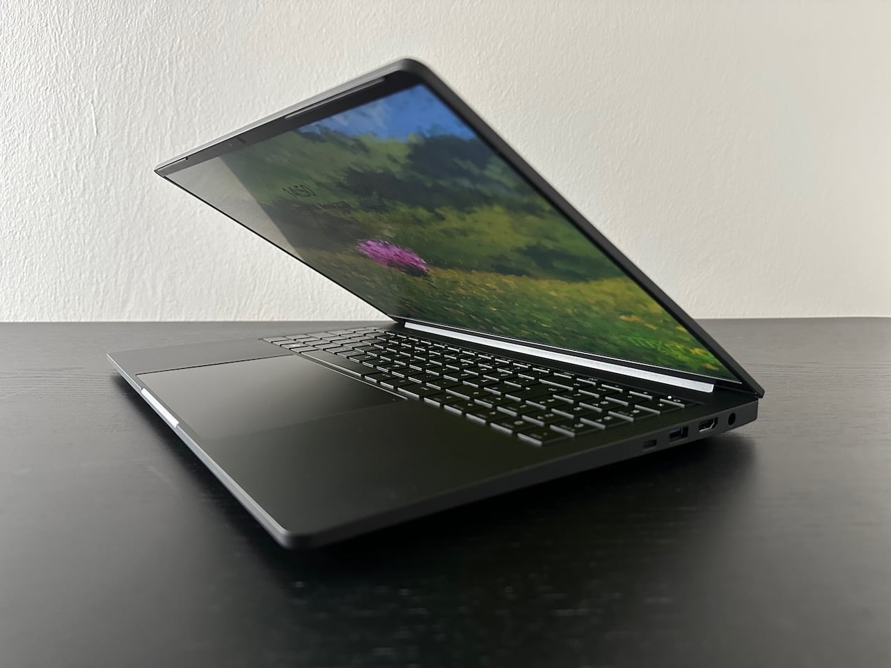 InfinityBook 16 "Max Performance Edition"