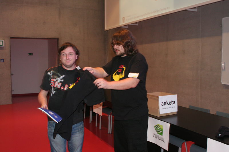 LinuxDays 2013 neděle