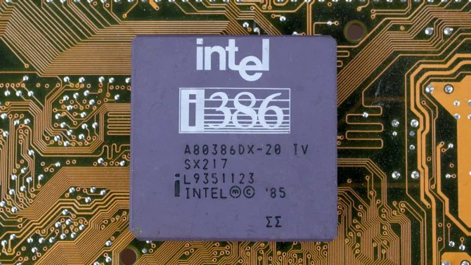 Procesor i386