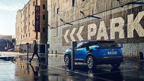 Náhledový obrázek - Elektrifikace v automobilismu: trend, který krize nezlomila