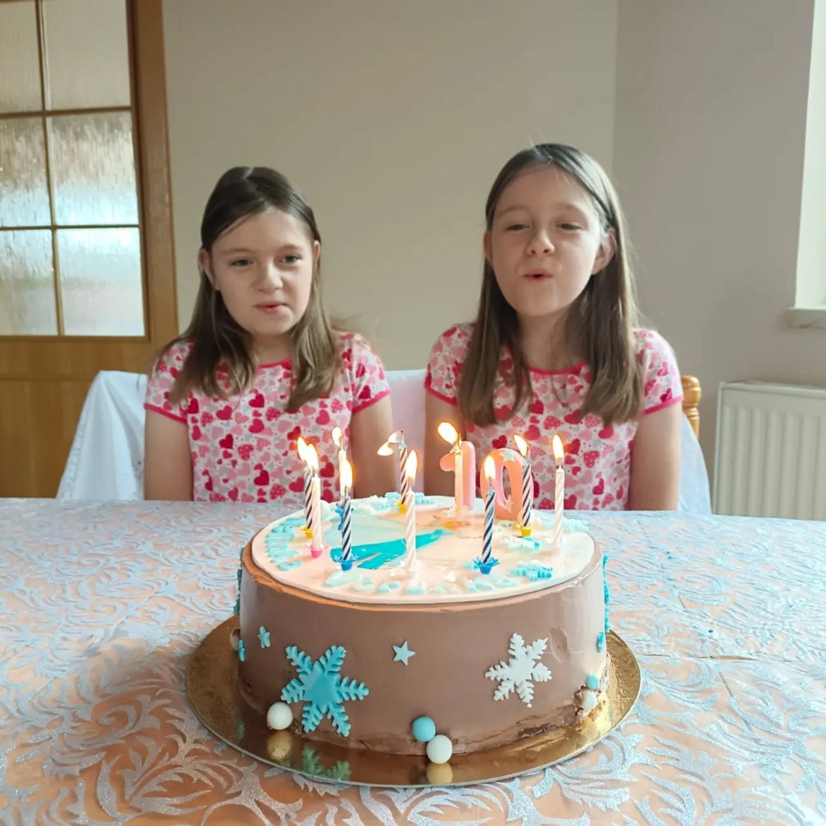 Veronika a Nela potřebují speciální terapie