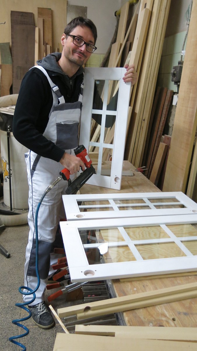 Do it yourself - to je heslo hodinové dílny Hanka Duka.