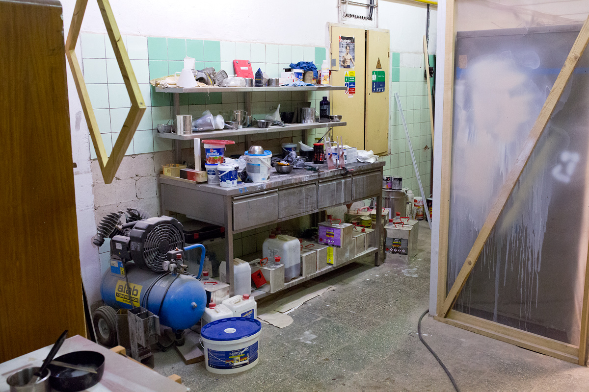 Do it yourself - to je heslo hodinové dílny Hanka Duka.