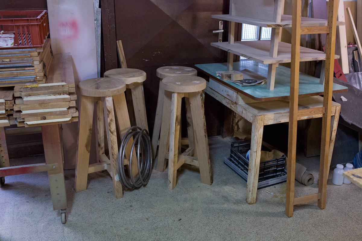 Do it yourself - to je heslo hodinové dílny Hanka Duka.