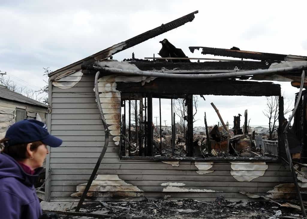 2017-09-new-york-po-bouc599i-mrtvc3bdch-pc599ibc3bdvc3a1-a-nervo