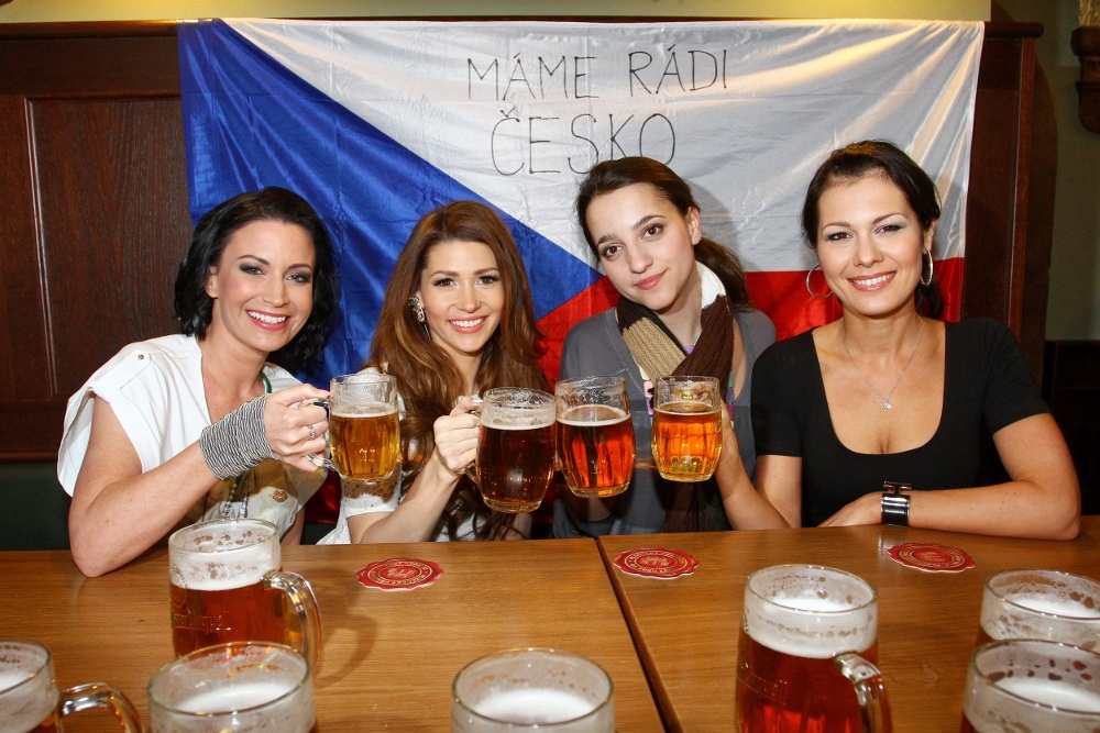 Nudistky propagovaly novou soutěžní show Máme rádi Česko