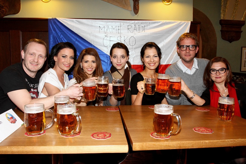 Nudistky propagovaly novou soutěžní show Máme rádi Česko