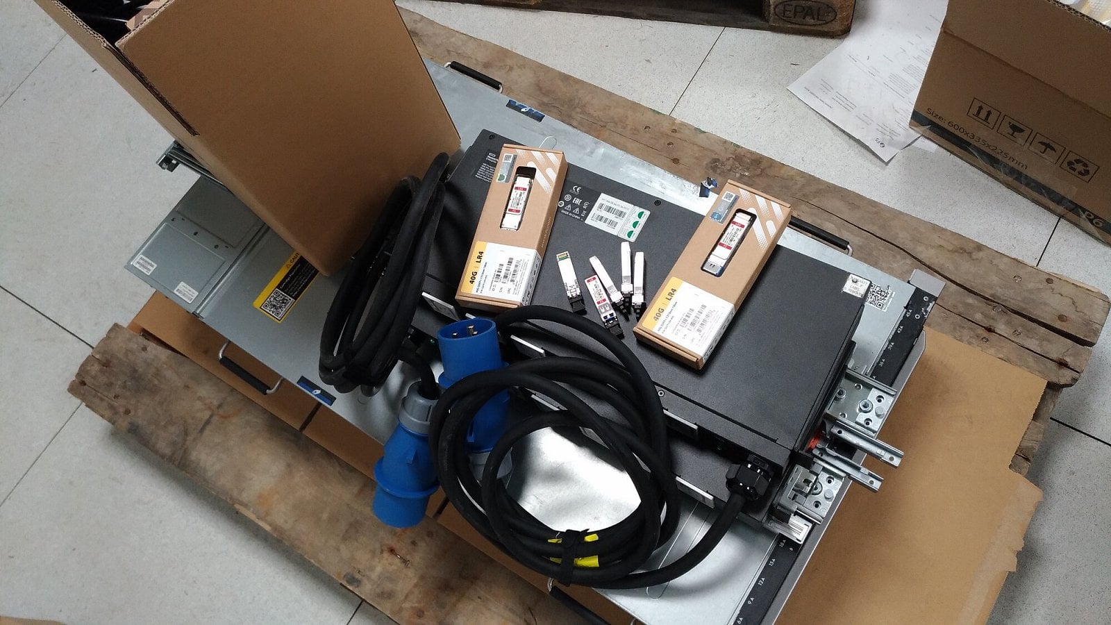 Servery Moonshot Wedos