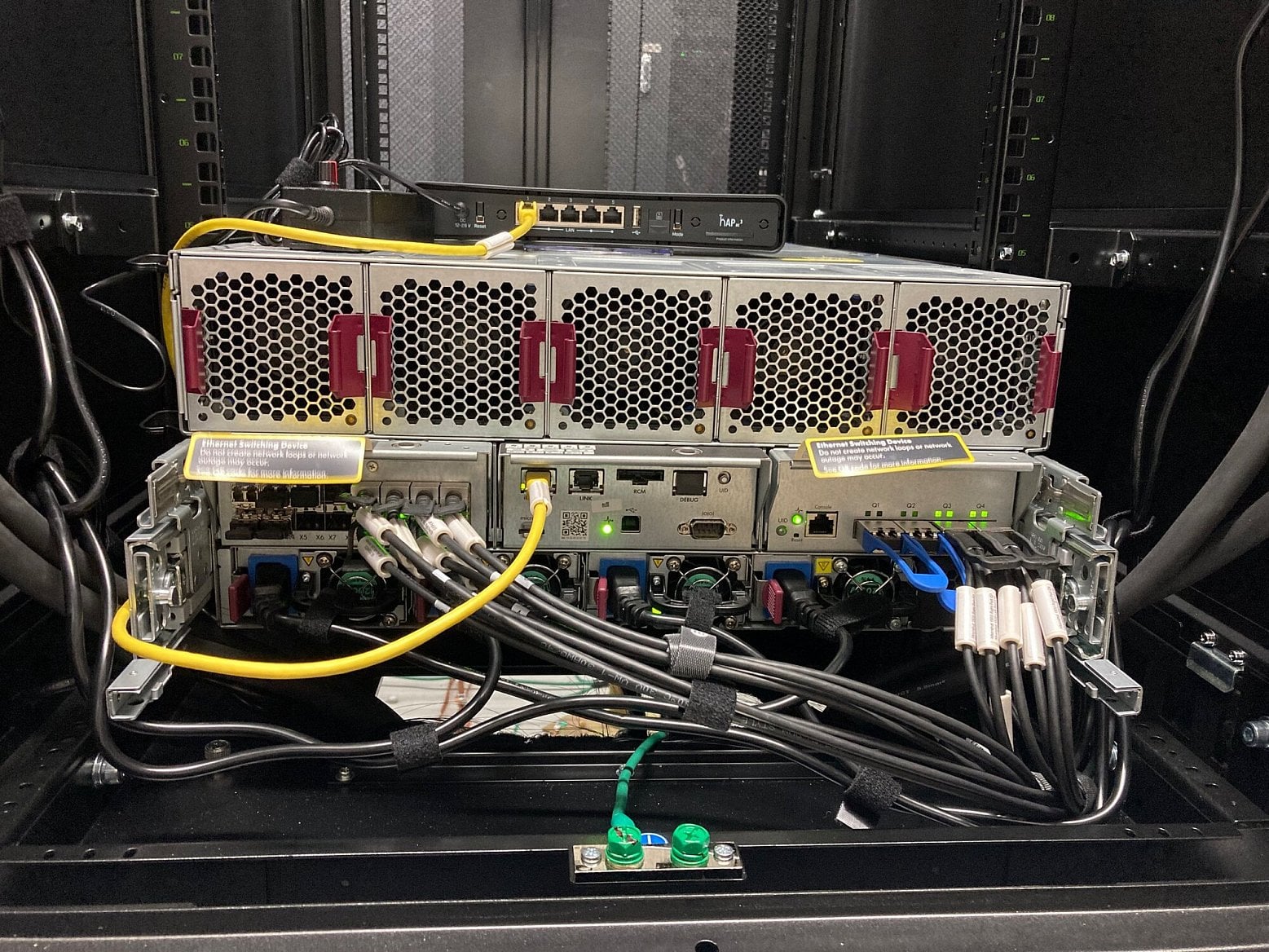 Servery Moonshot Wedos