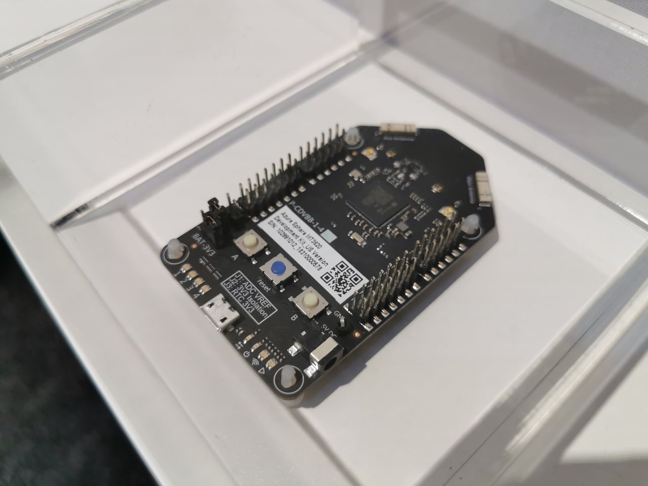 Hardwarové IoT moduly pro Microsoft Azure Sphere