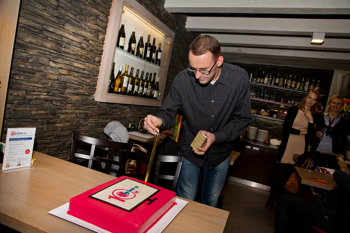 Server DigiZone.cz oslavil 10. narozeniny