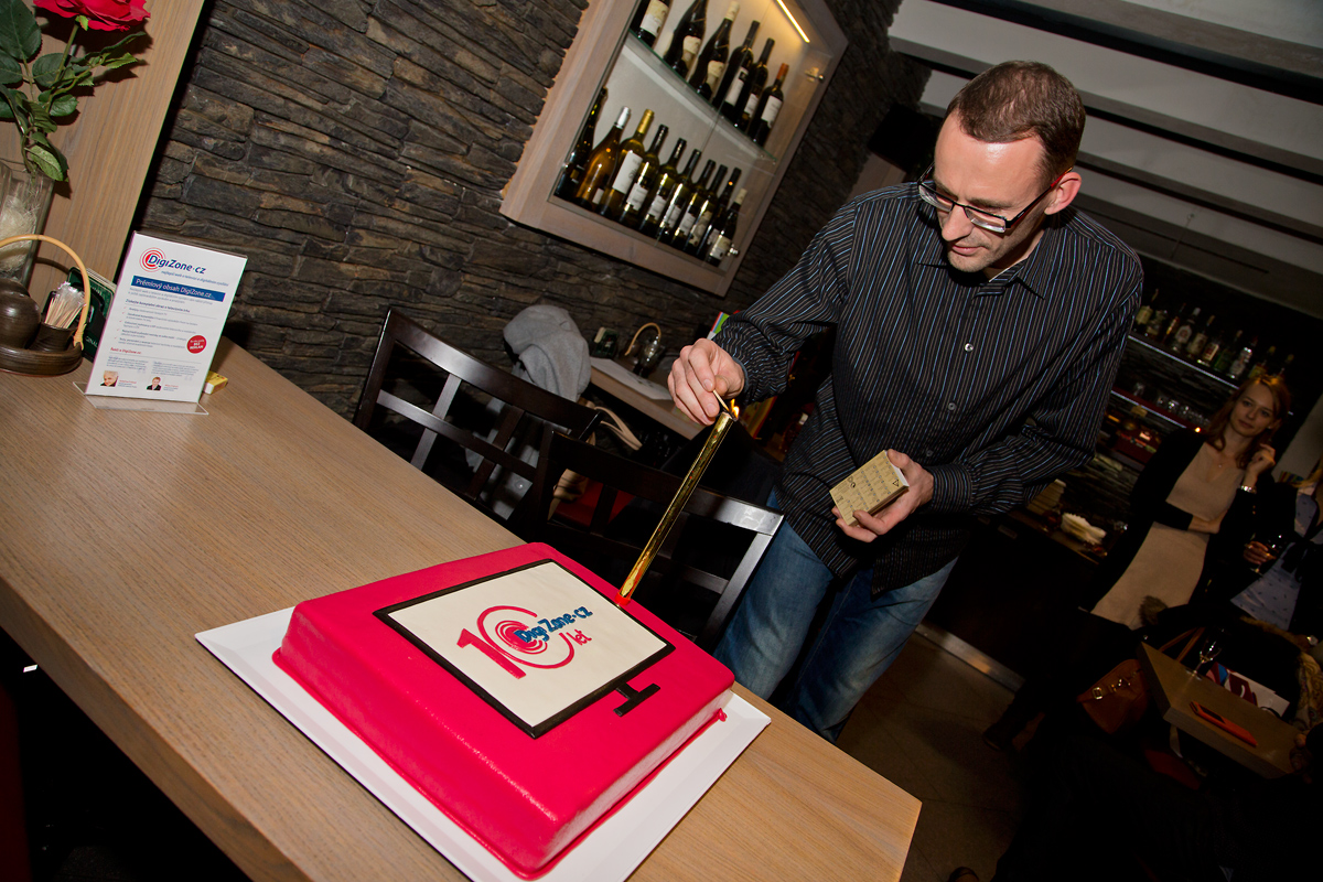 Server DigiZone.cz oslavil 10. narozeniny