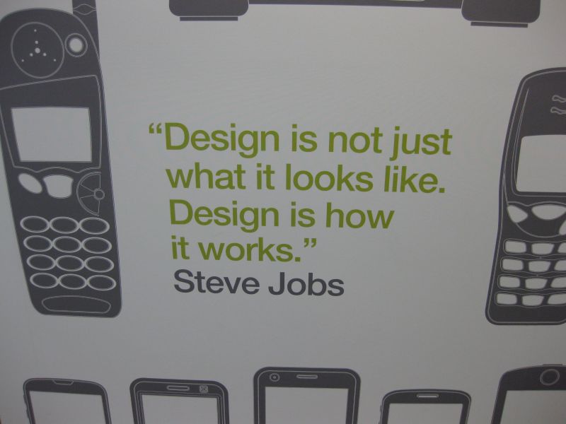 Citát Steva Jobse na zdi v The Landing.