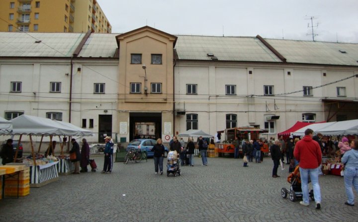 trhy Pardubice