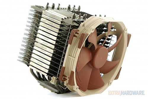 Zalman FX70 s Noctua NF-A15