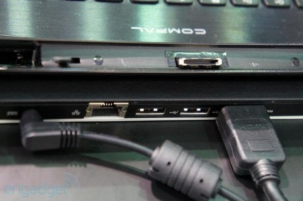 2018-10-koncept-tabletu-kterc3bd-lze-promc49bnit-na-notebook-od-