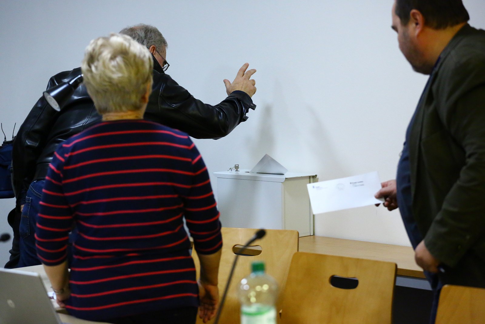 Prozatímním šéfem Českého rozhlasu zvolen Karel Zýka