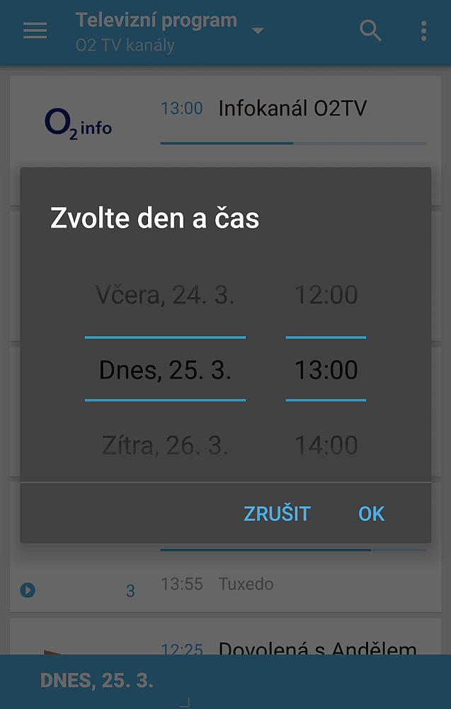 V mobilu není tlačítko "Zpětné přehrání" jako u verze pro PC. Vyhledávat tak musíte pořady manuálně.