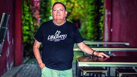 Náhledový obrázek - Anarchista a vědec Jim Bell: Smrt vám může být darována