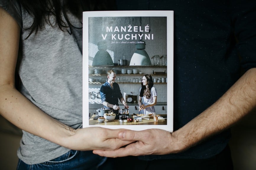 Kitchen story: Manželé v kuchyni chystají unikátní kuchařku