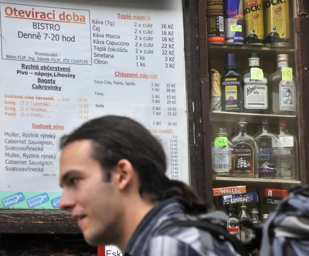 2014-07-poc48det-obc49btc3ad-vypitc3a9ho-metylalkoholu-pc599ibc3