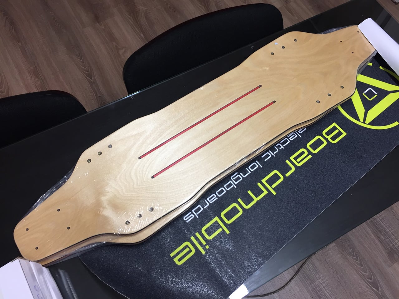 Boardmobile, robo ruka a 3D tiskárna ze Smíchovské průmyslovky