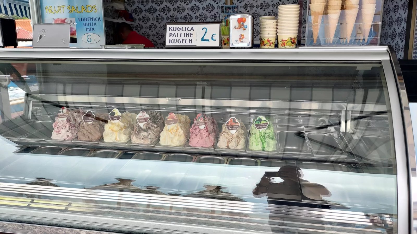 Ceny jídel v restauracích. Baška, Krk, Rijeka. Chorvatsko. (9. 6. 2024)