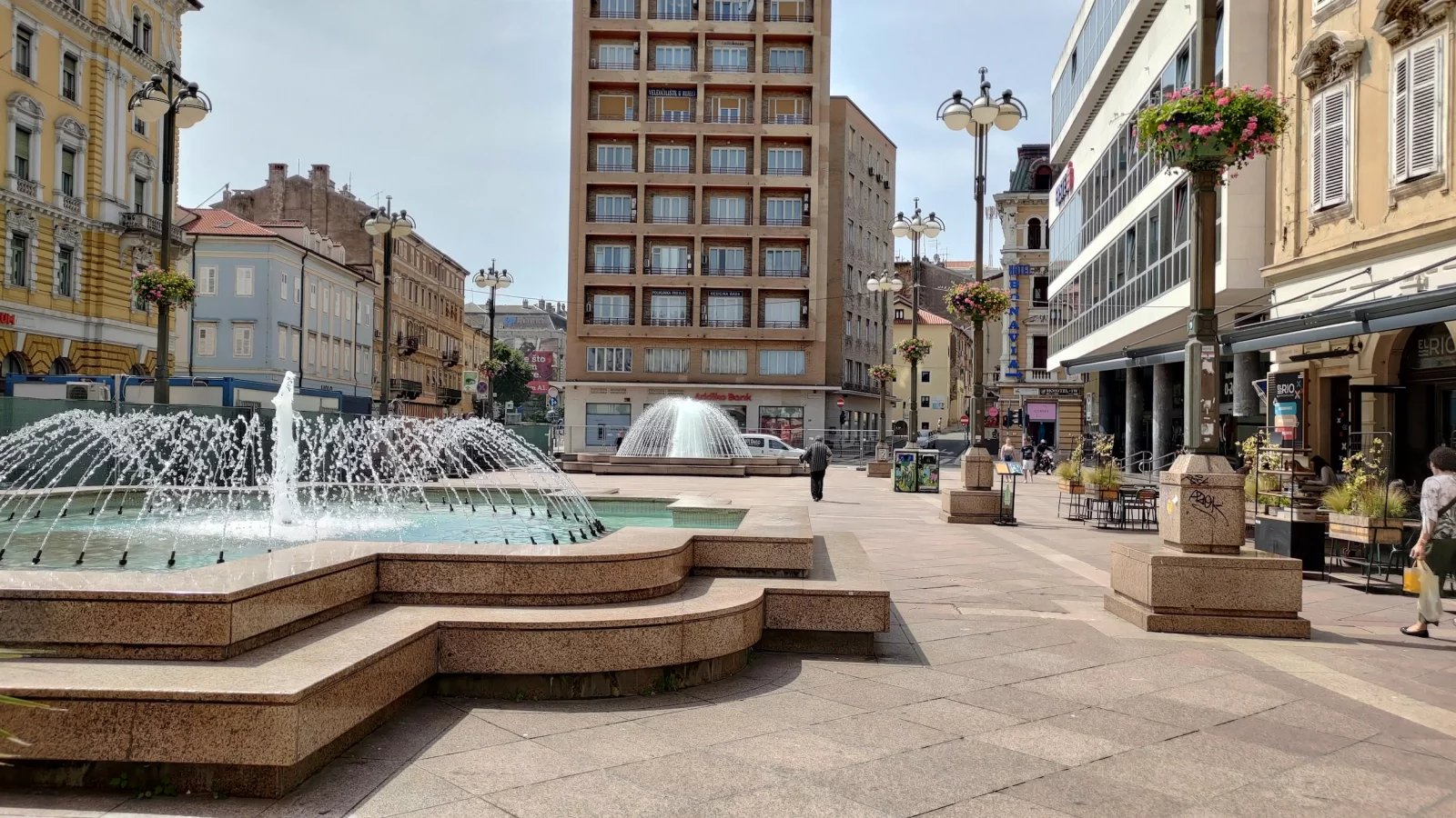 Ceny jídel v restauracích. Baška, Krk, Rijeka. Chorvatsko. (9. 6. 2024)