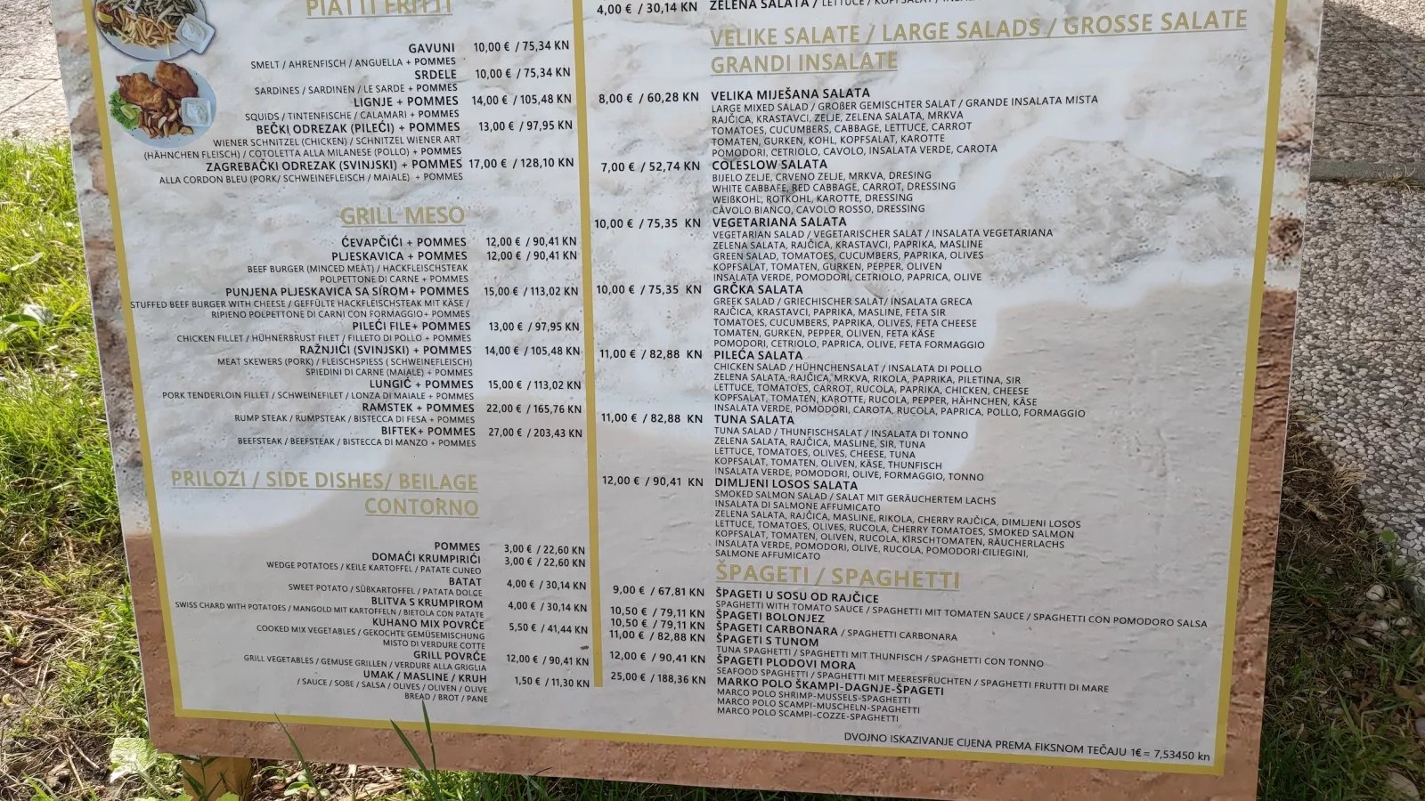 Ceny jídel v restauracích. Baška, Krk, Rijeka. Chorvatsko. (9. 6. 2024)