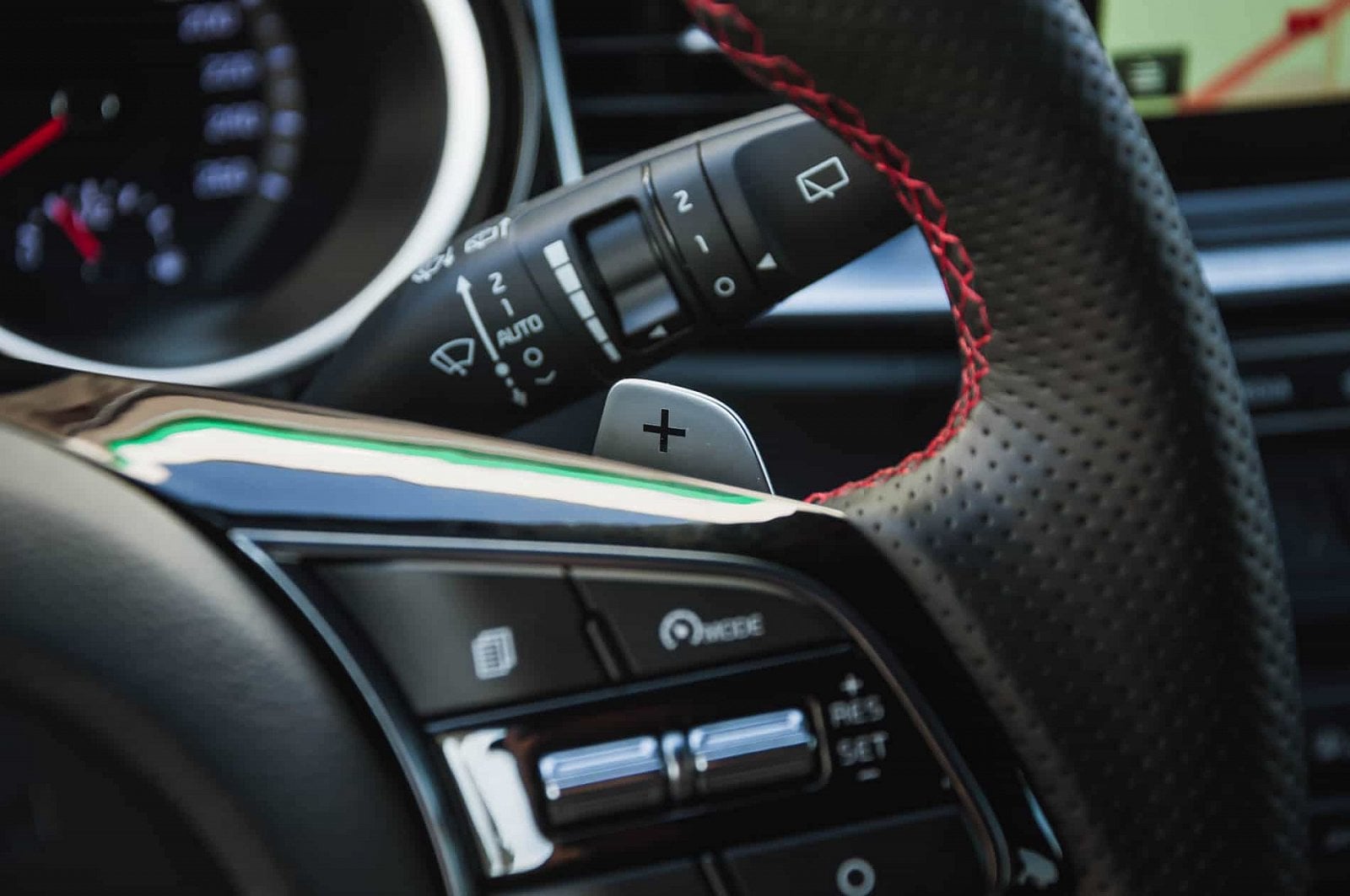 2019-05-kia-proceed-gt-7.jpg