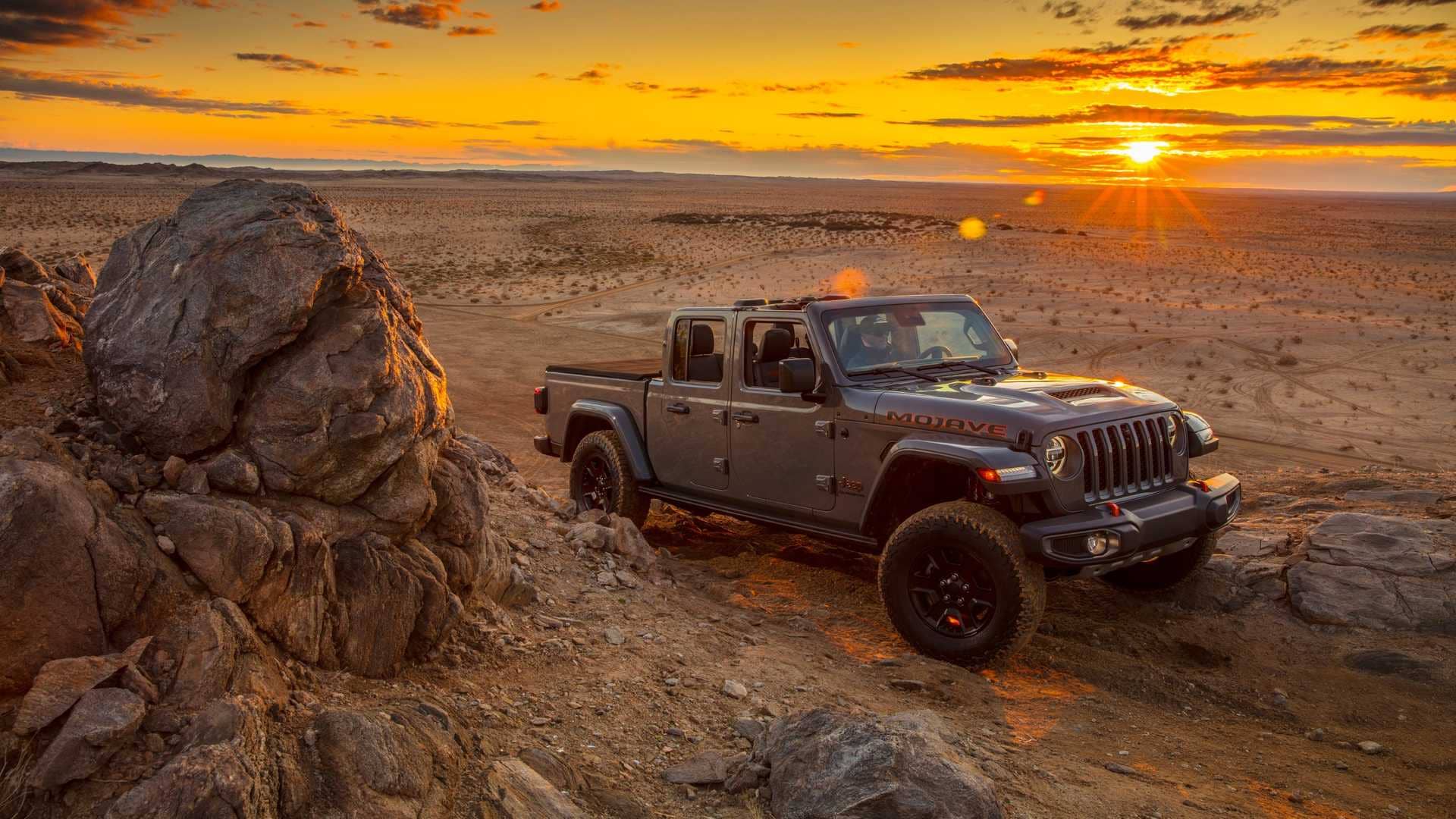 Jeepy Wrangler a Gladiator přijíždějí ve dvou protikladných verzích: drsnější a komfortnější